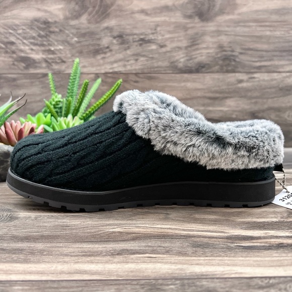 NIB Bobs Skechers Keepsakes 2.0 Faux Fur Sweater Clog Slipper 8M Indoor Outdoor - Picture 6 of 12